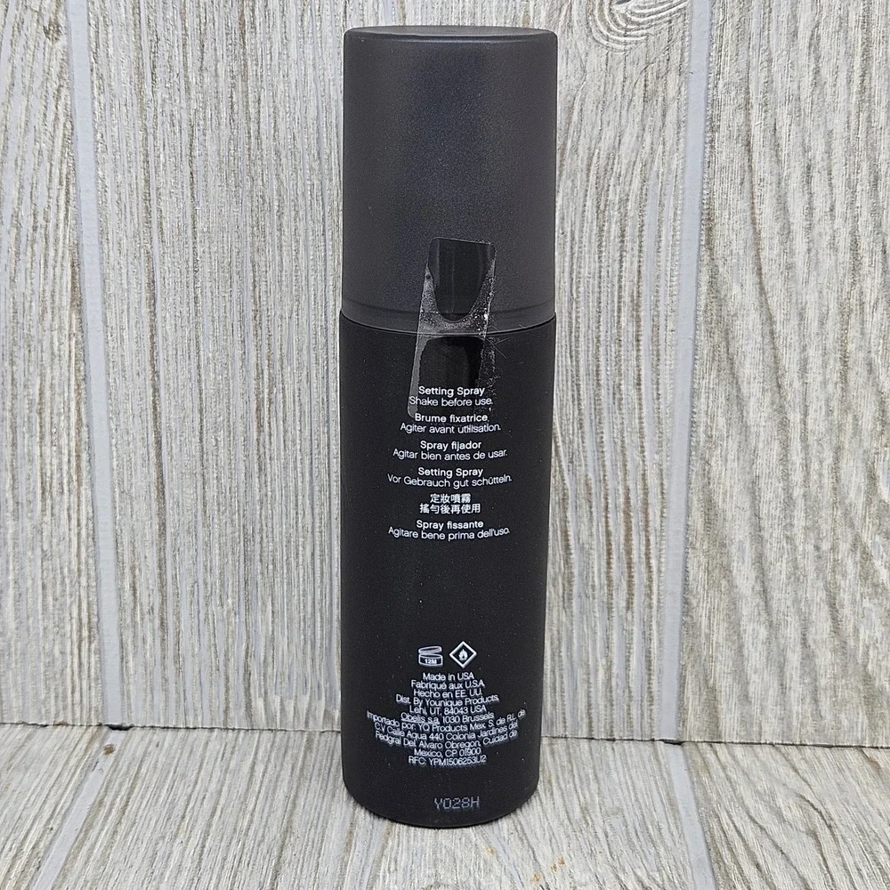 Younique Touch Behold Setting Spray 120ml 4.0 fl oz Makeup Finishing Mist Matte